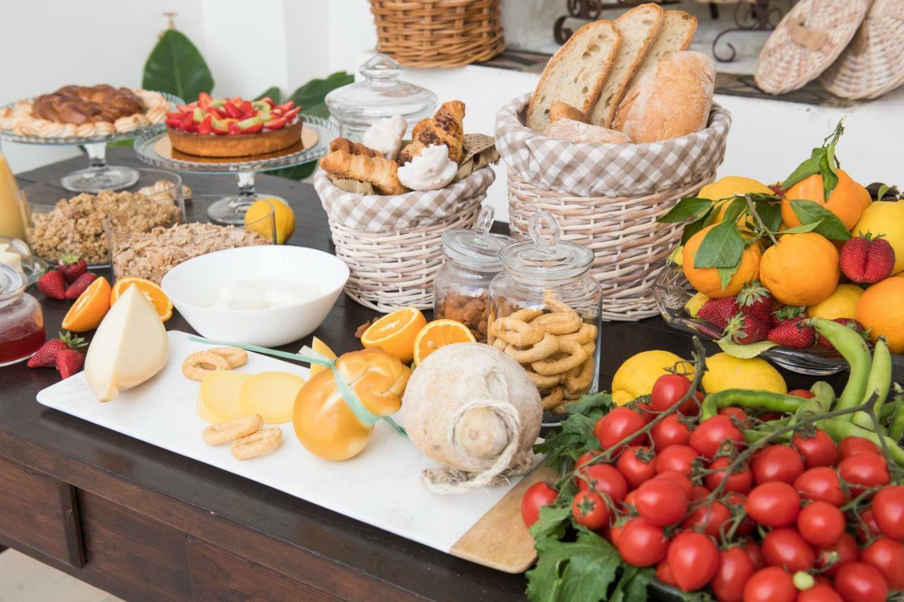 Dimora Cummà Marì Acomodação com café da manhã Vieste Exterior foto